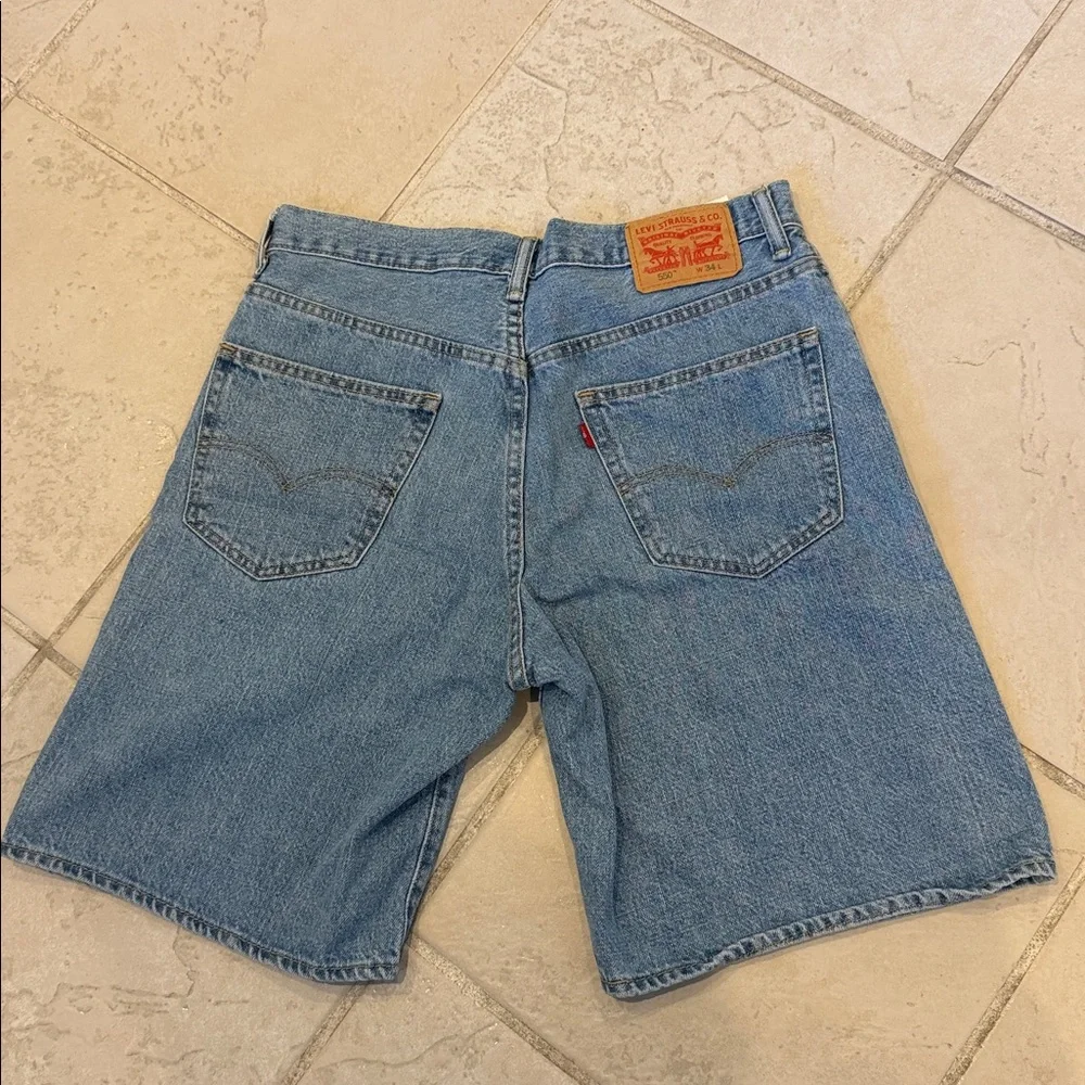 Levi’s 550 denim shorts - 34” waist - Picture 7 of 10